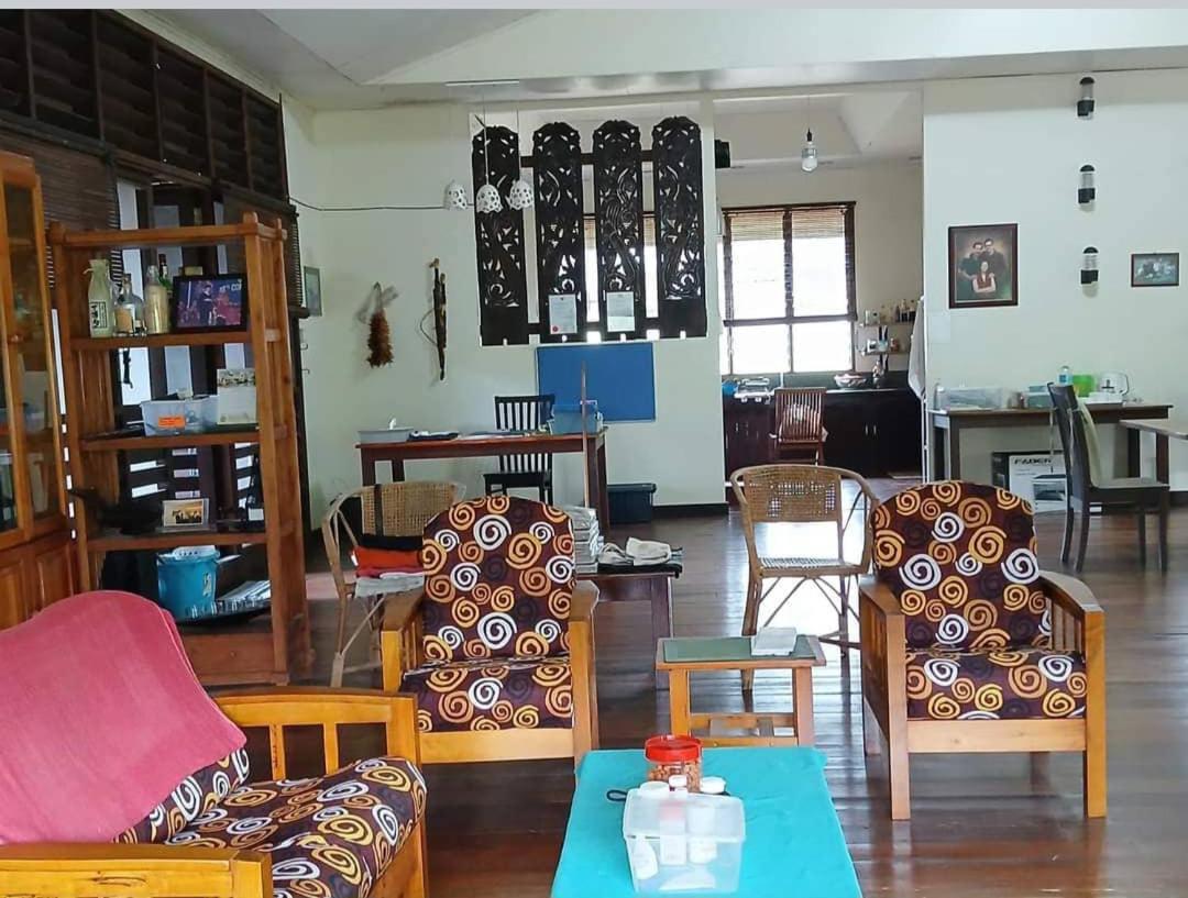 Mulu Tribal Homestay Eksteriør billede