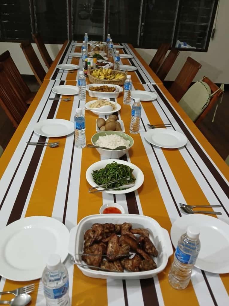 Mulu Tribal Homestay Eksteriør billede