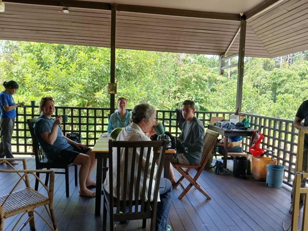 Mulu Tribal Homestay Eksteriør billede