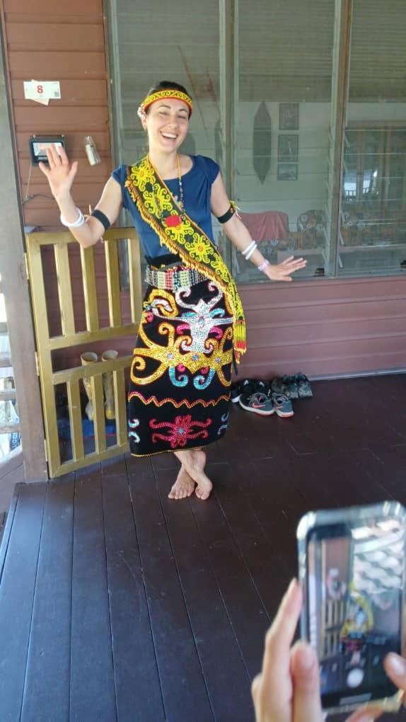 Mulu Tribal Homestay Eksteriør billede